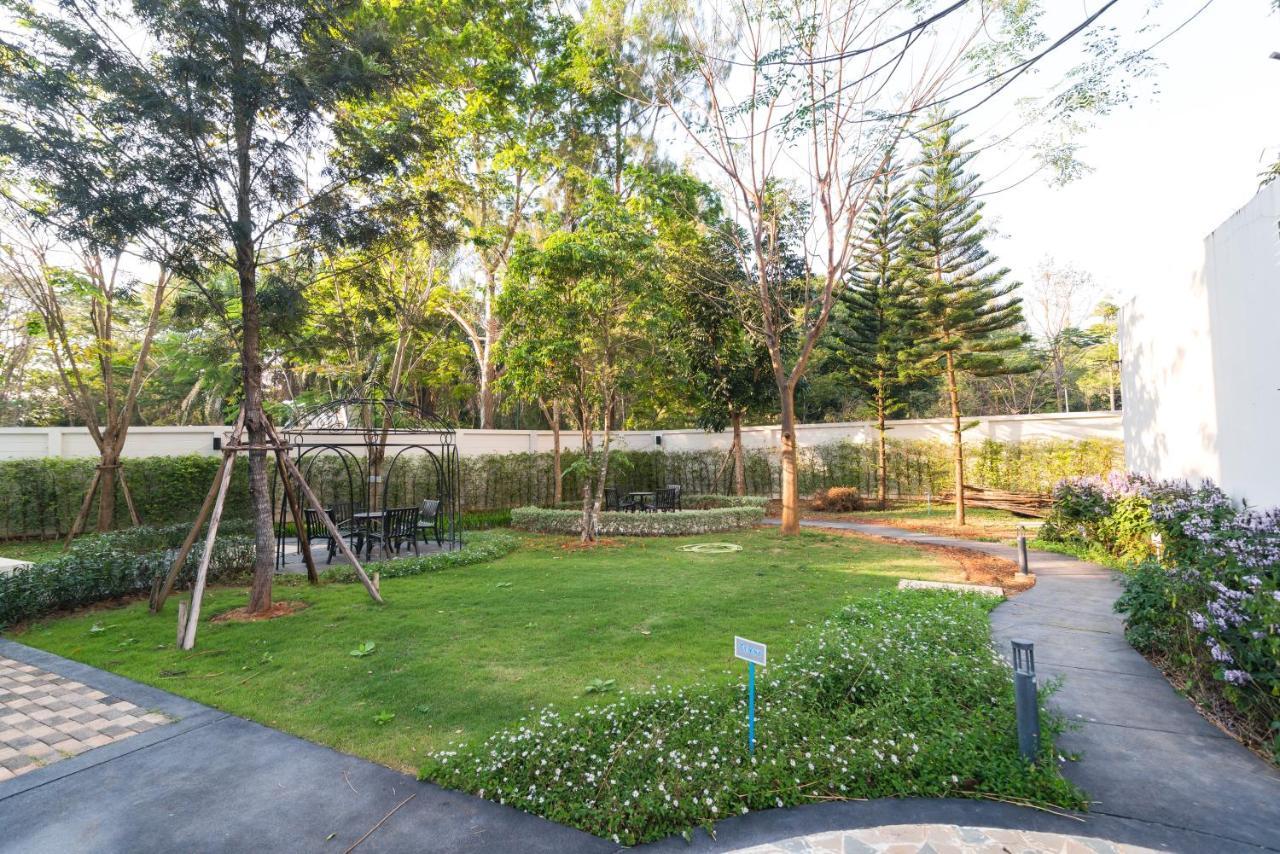 Courtyard Khaoyai By August Apartment Mu Si Ngoại thất bức ảnh