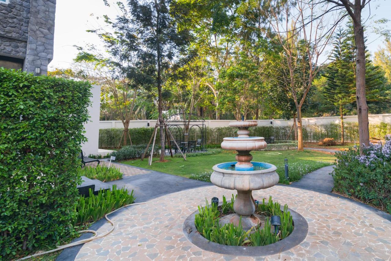 Courtyard Khaoyai By August Apartment Mu Si Ngoại thất bức ảnh